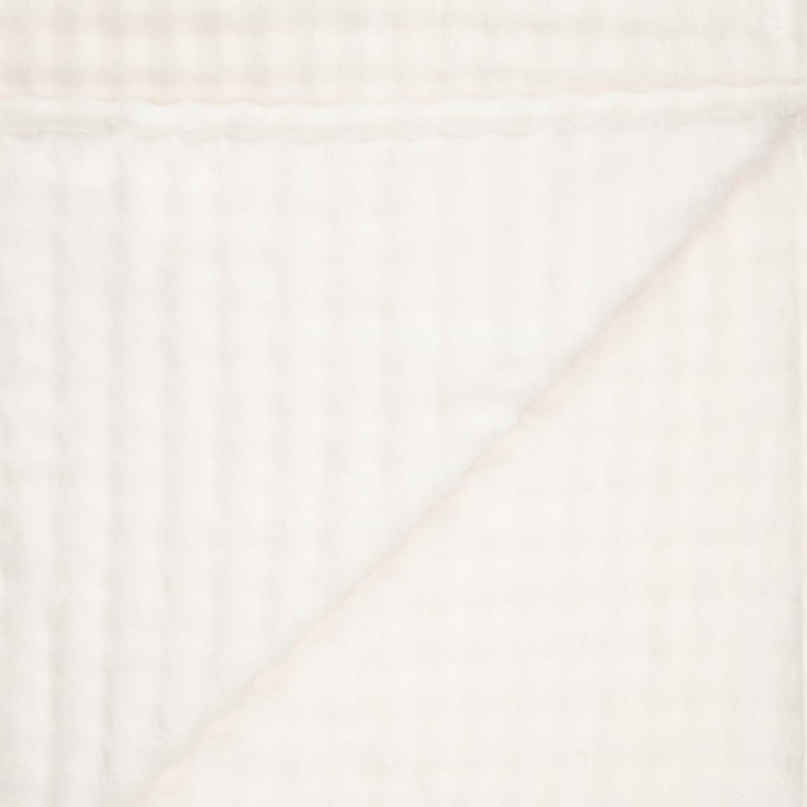 422608-bubble-flannel-throws-cream-3