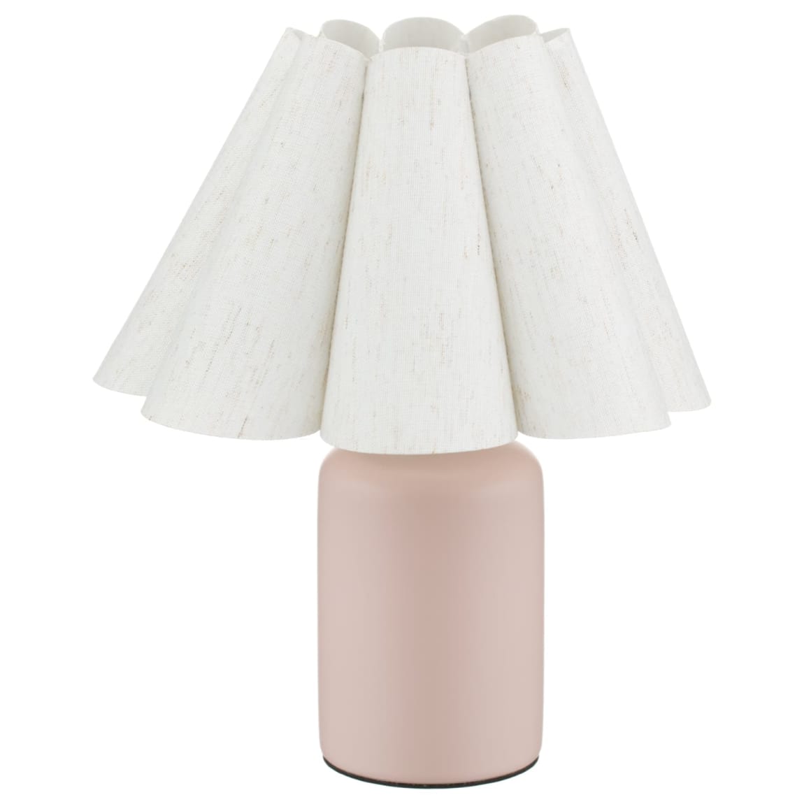 423136-scallop-shaded-lamp