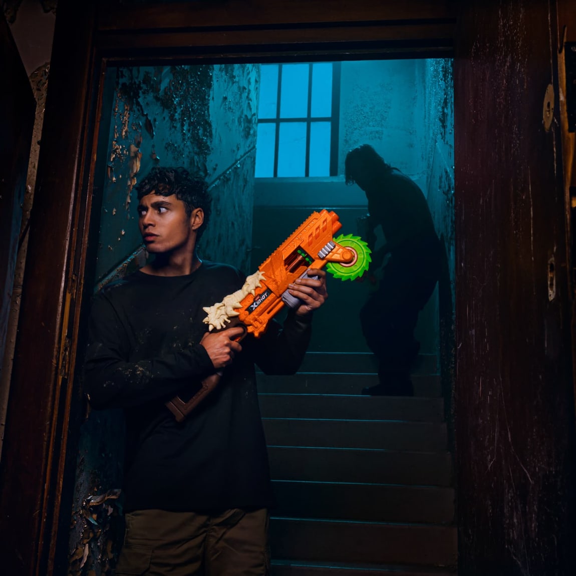 423301-zuru-xshot-insanity-horrorfire-doomspay-4