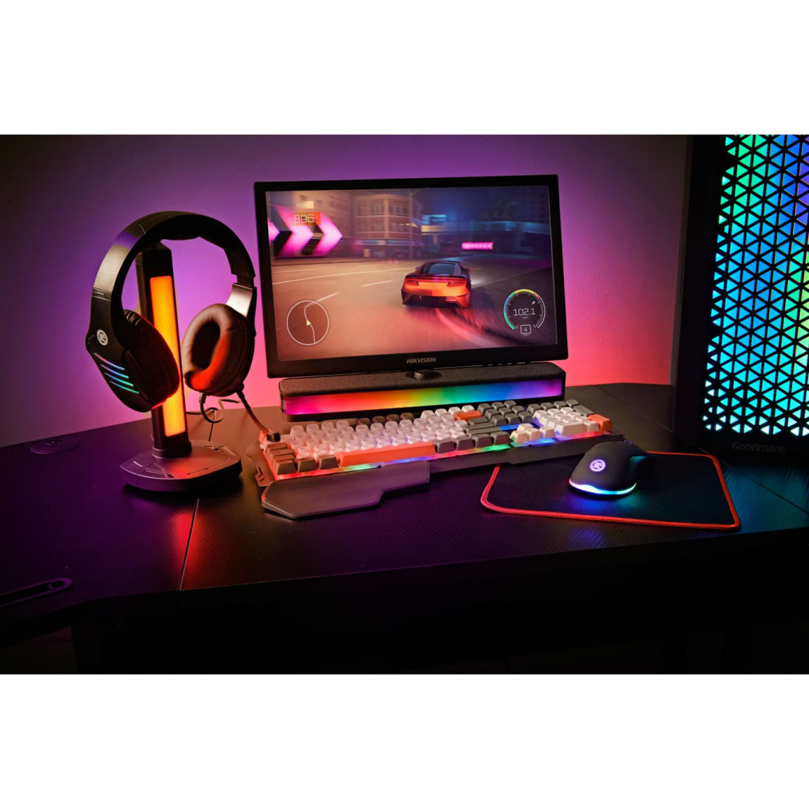 423658-goodmans-4-in-1-pc-gaming-bundle-5