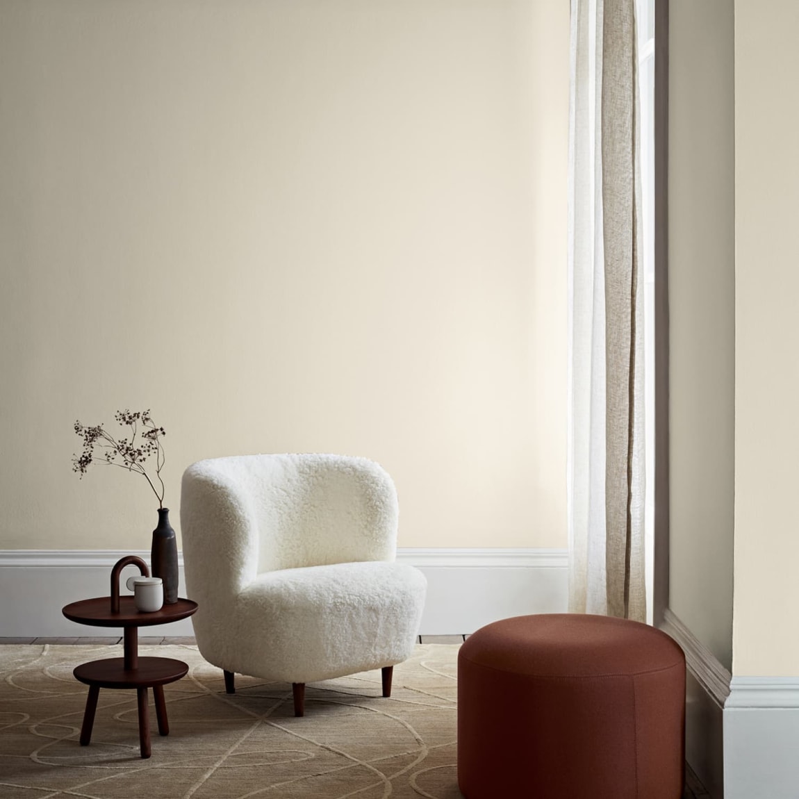 423754-crown-matt-2_5l-antique-cream-3