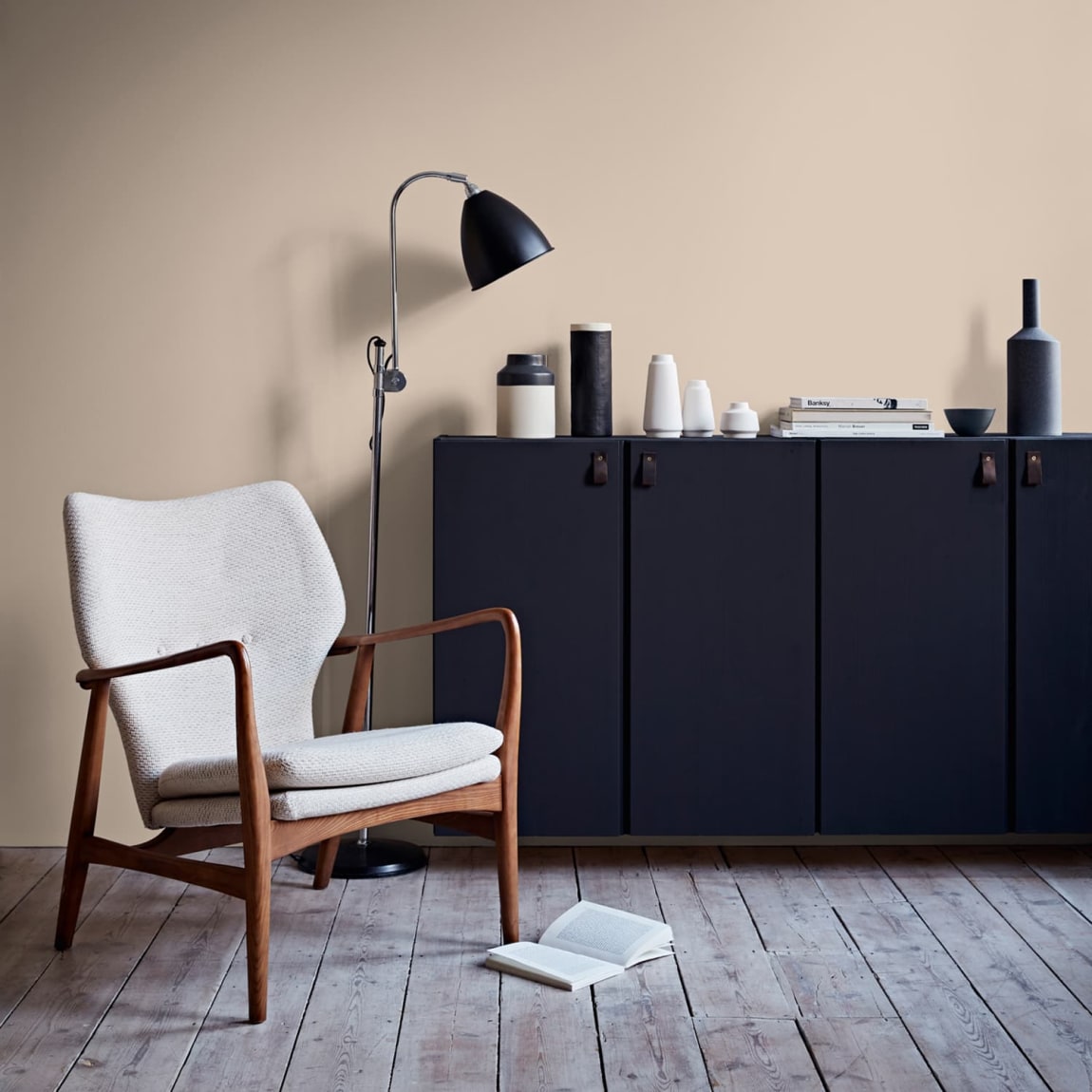 423766-crown-silk-2_5l-toasted-almond-3