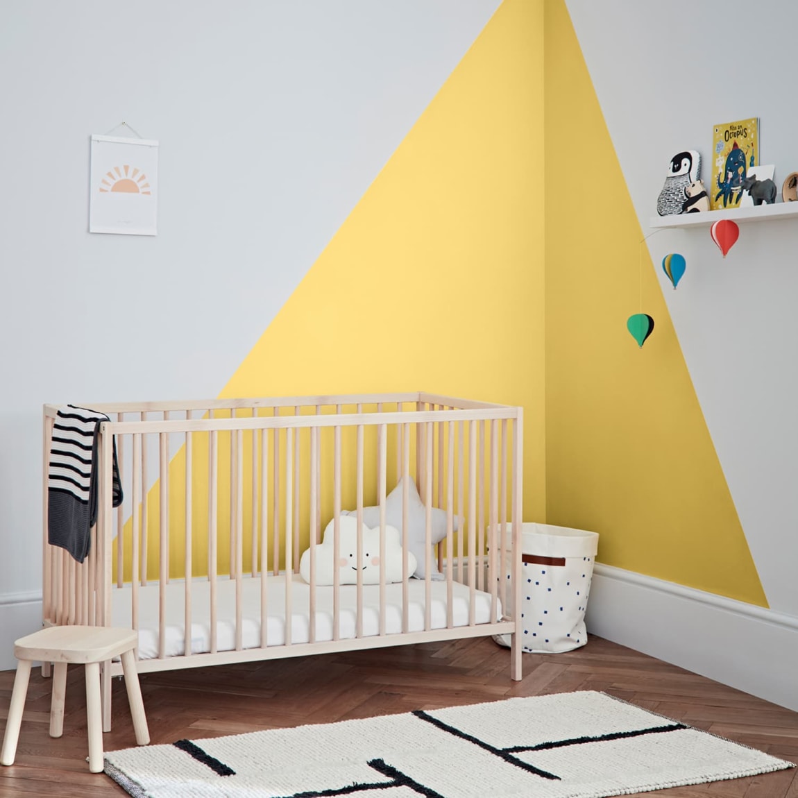 423780-crown-matt-2_5l-happy-daze-3