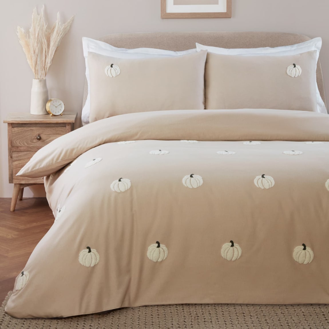 423955-423956-pumpkin-boucle-emb-brushed-cotton-duvet-set-double-king