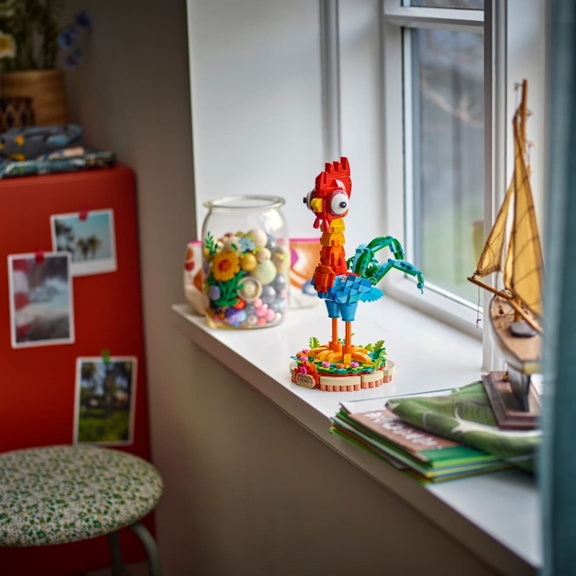 424033-lego-disney-heihei-7