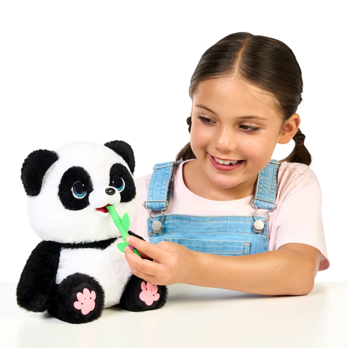 424130-baby-panda-2