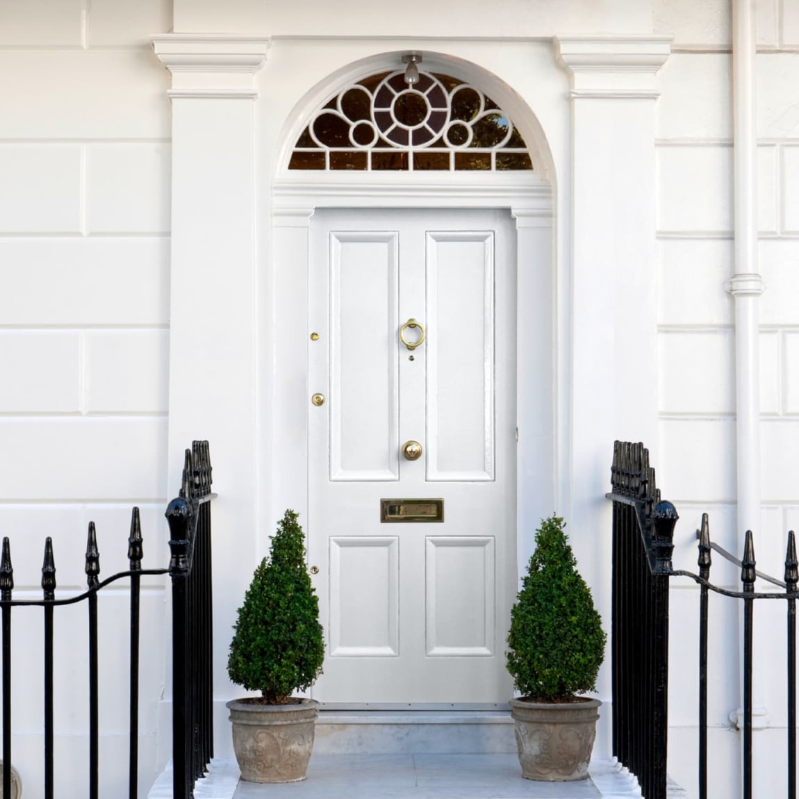 424136-crown-quick-dry-gloss-2_5l-pure-brilliant-white