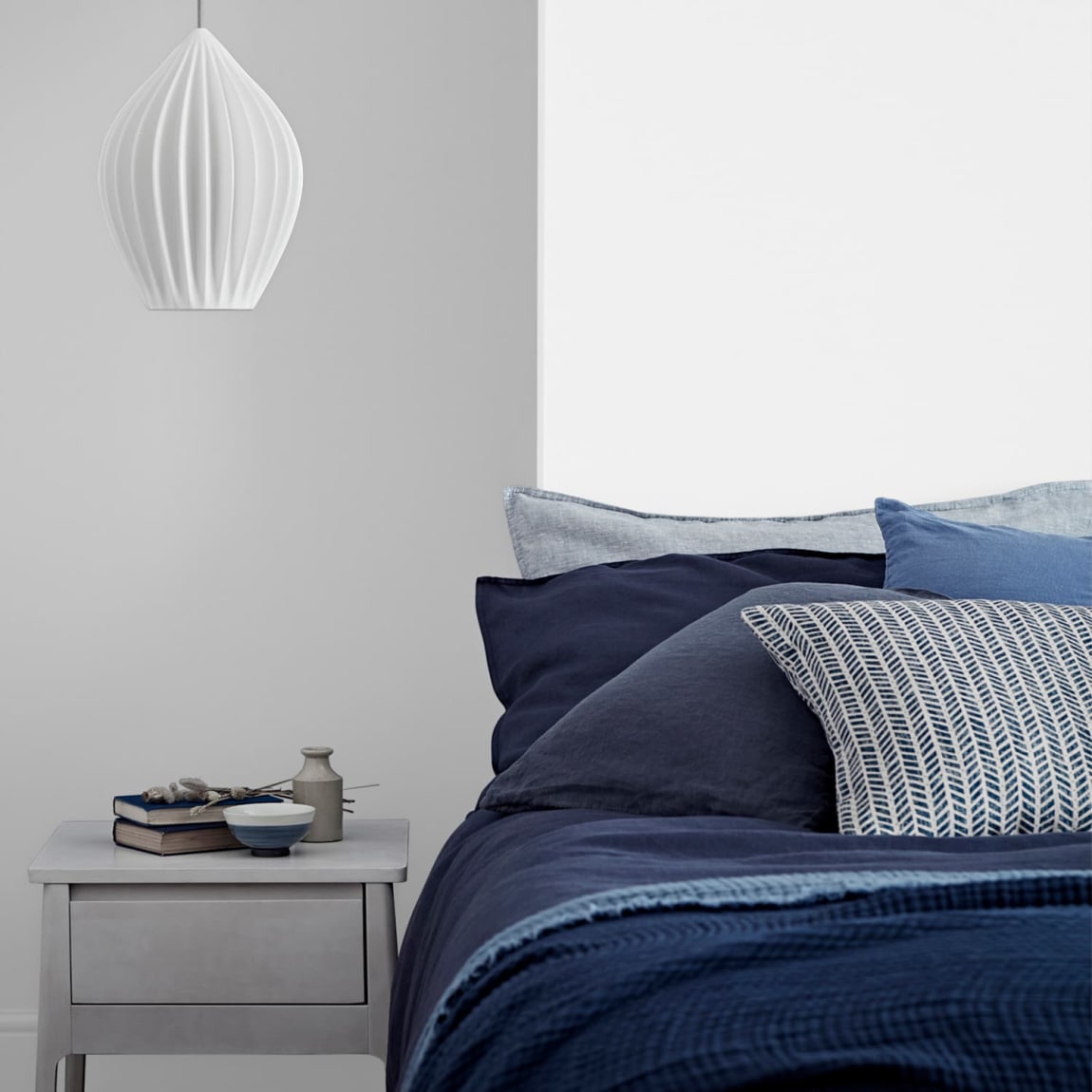 424148-crown-matt-2_5l-pure-brilliant-white-3