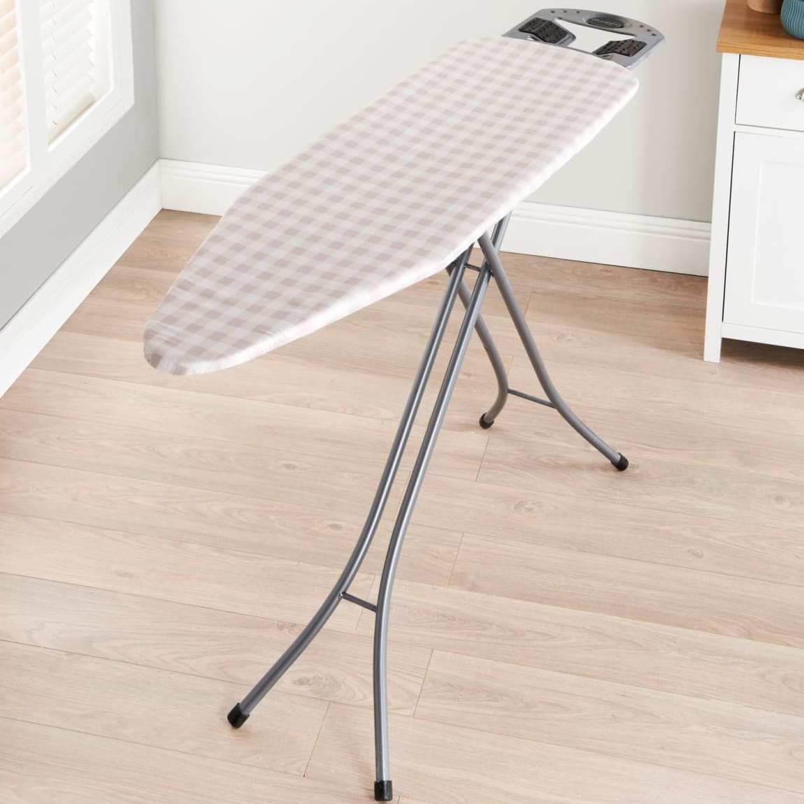 424196-gingham-ironing-board-cover