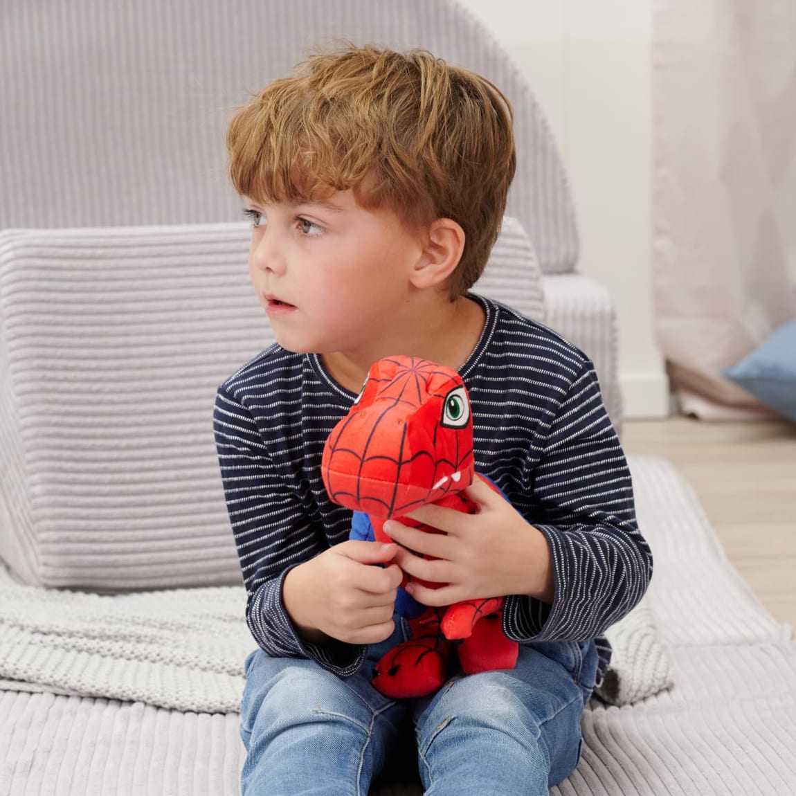 424278-spidey-trex-6