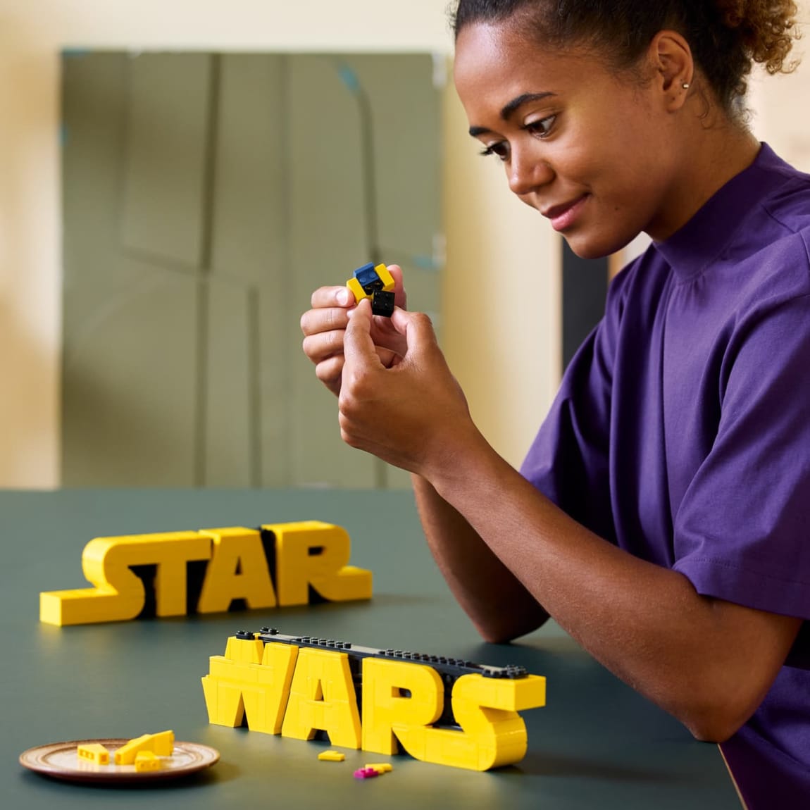 424554-lego-brick-built-star-wars-logo-75407-8