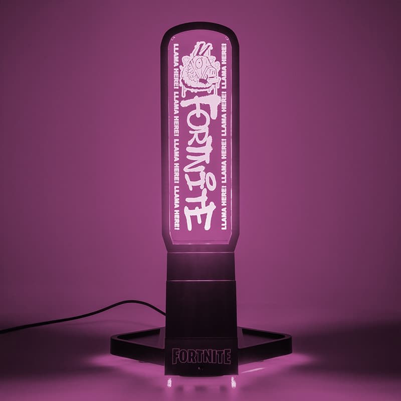 424566-fortnite-headset-stand-9