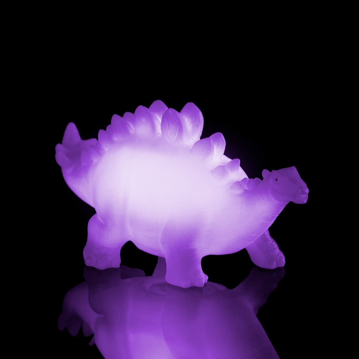 424677-dinosaur-led-light-stegosaurus