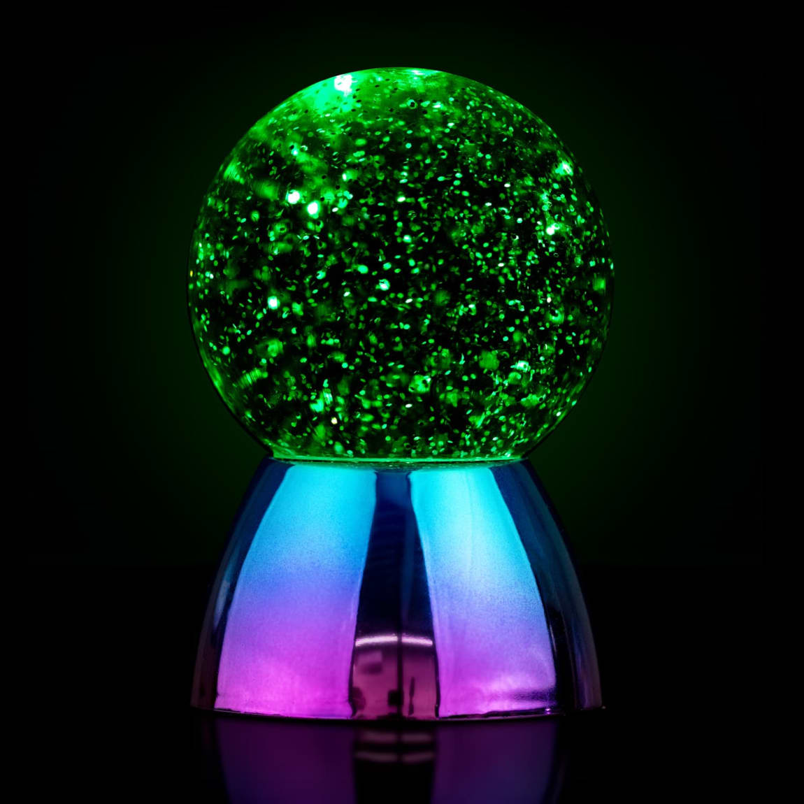 424679-glow-colour-changing-light-up-glitter-ball-snow-globe