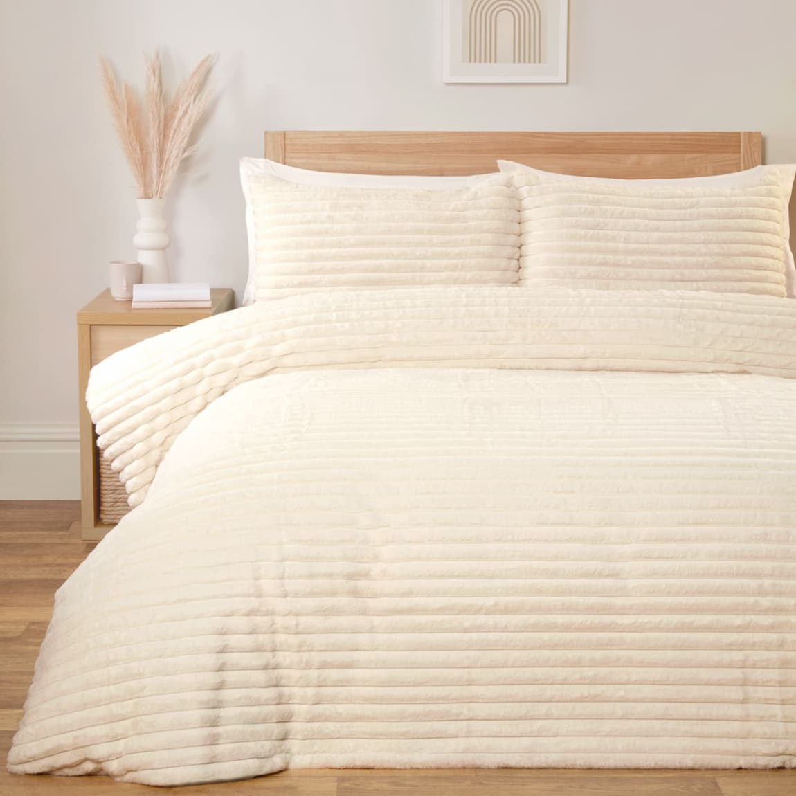 425105-425106-aspen-ribbed-cream-duvet-set-double-king