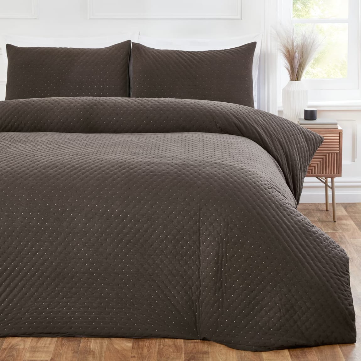 425116-425117-rowan-pinsonic-charcoal-double-king