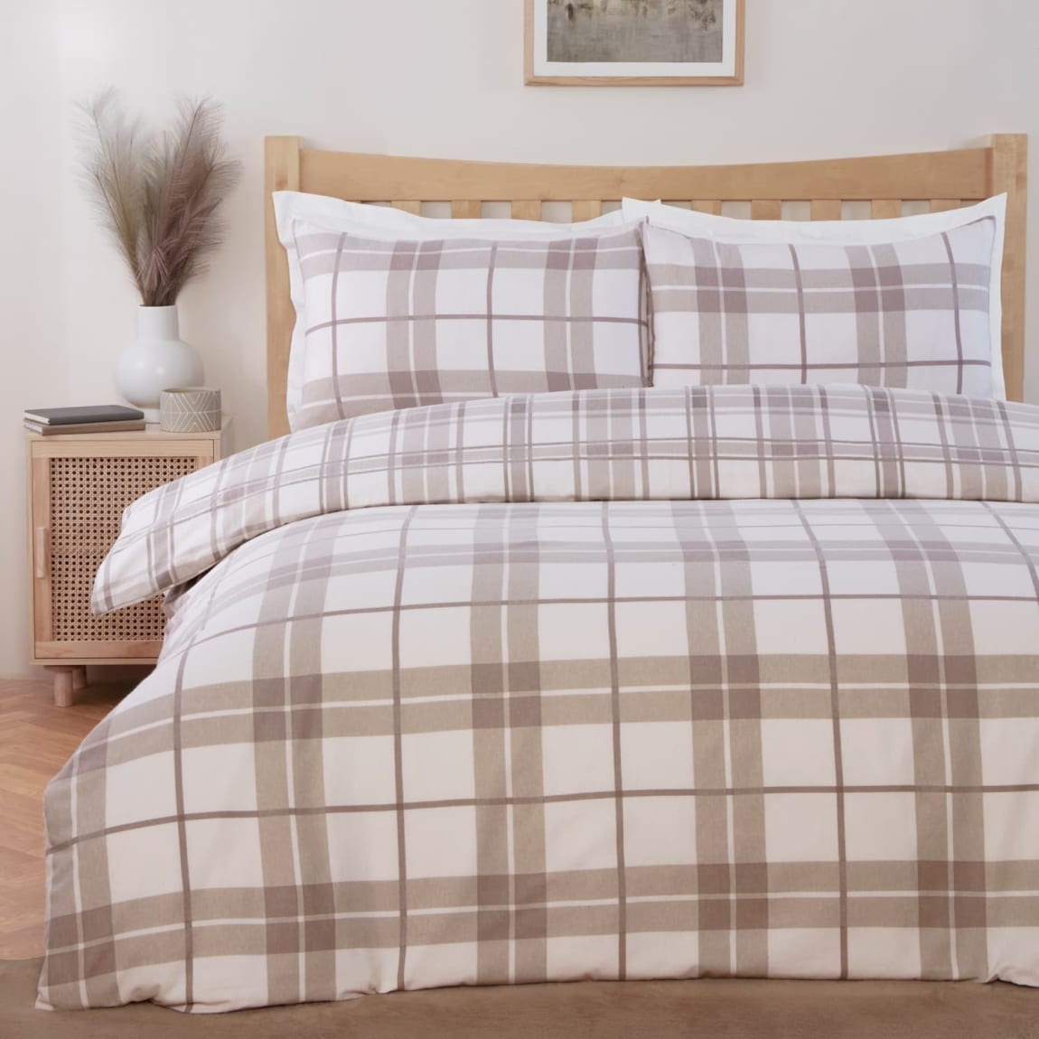 425554-425556-brushed-natural-check-duvet-set-double-king