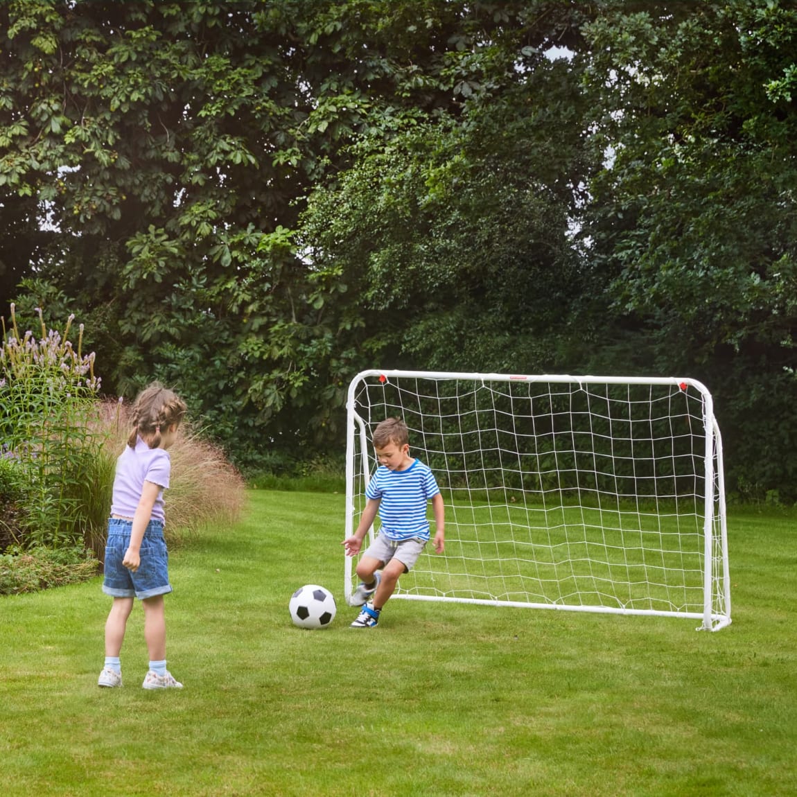 425593-4ft-x-6ft-steel-football-goal-2