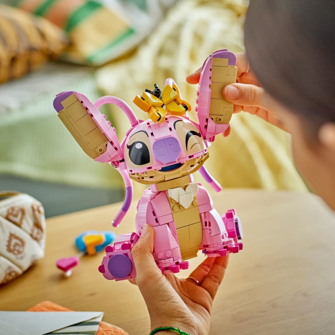 425771-lego-disney-angel-4