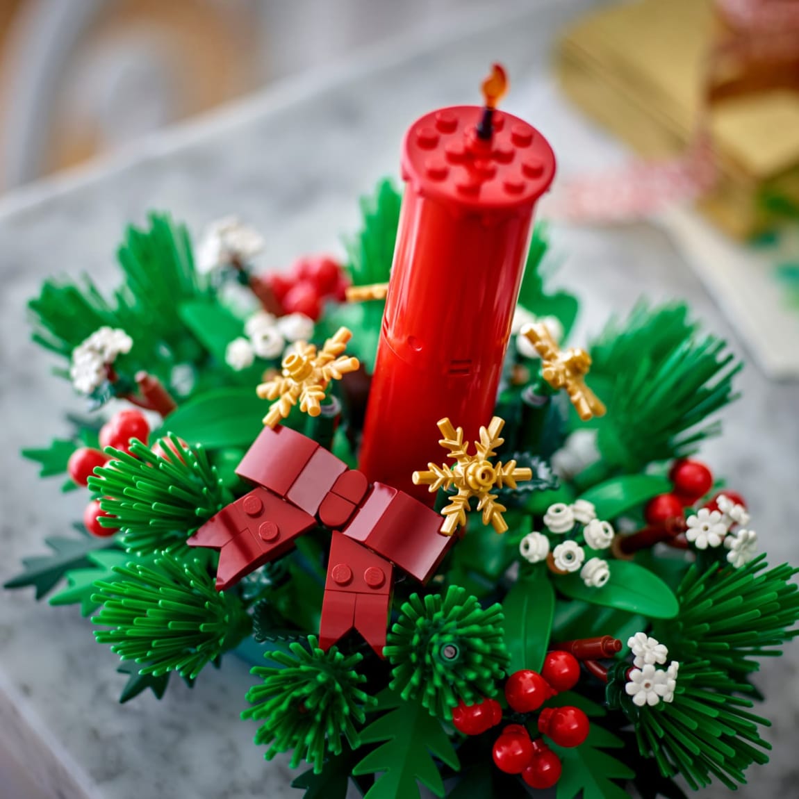 425836-lego-christmas-table-decorations-2