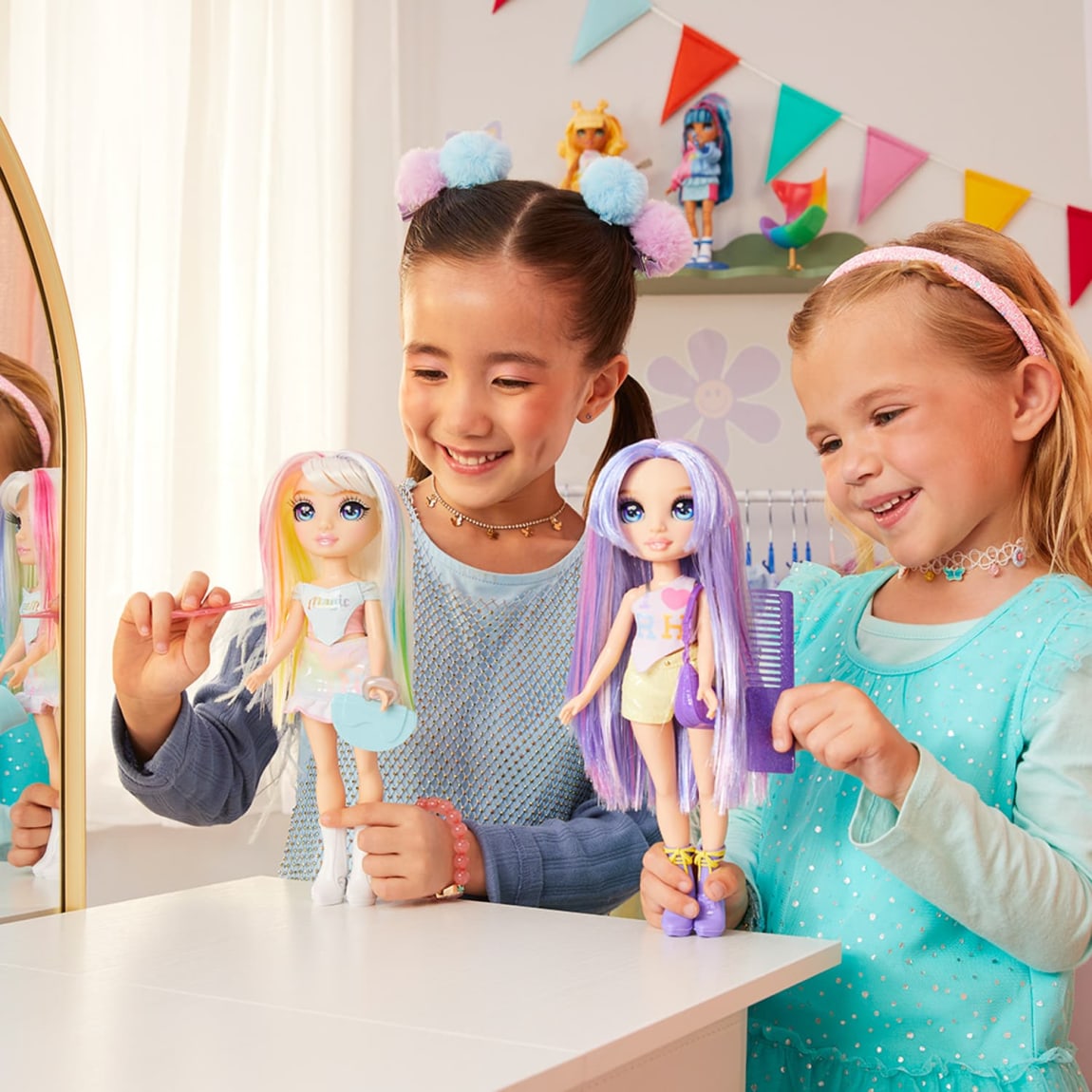 426745-rainbow-high-amaya-2