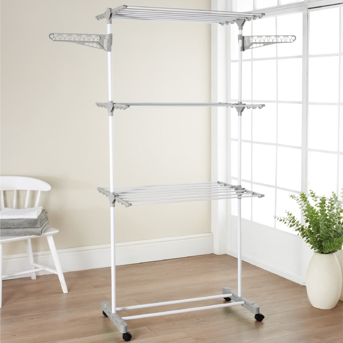 426832-foldable-4-tier-airer-on-wheels
