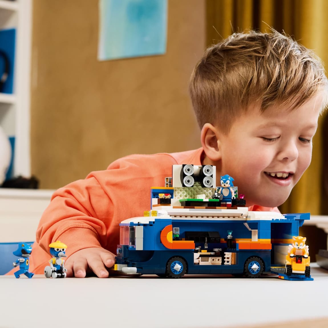 427699-lego-sonic-the-hedgehog-team-sonic-command-truck-2