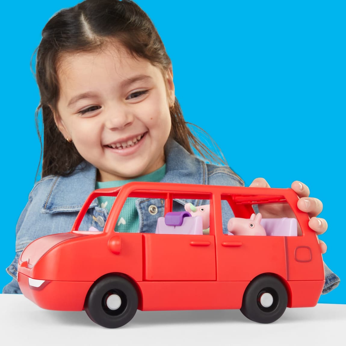 427993-peppa-pig-peppas-big-family-car-7