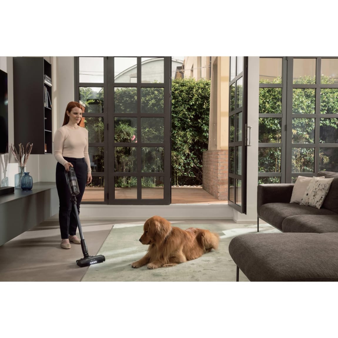 428078-hoover-hf1plus-anti-hair-wrap-cordless-stick-3