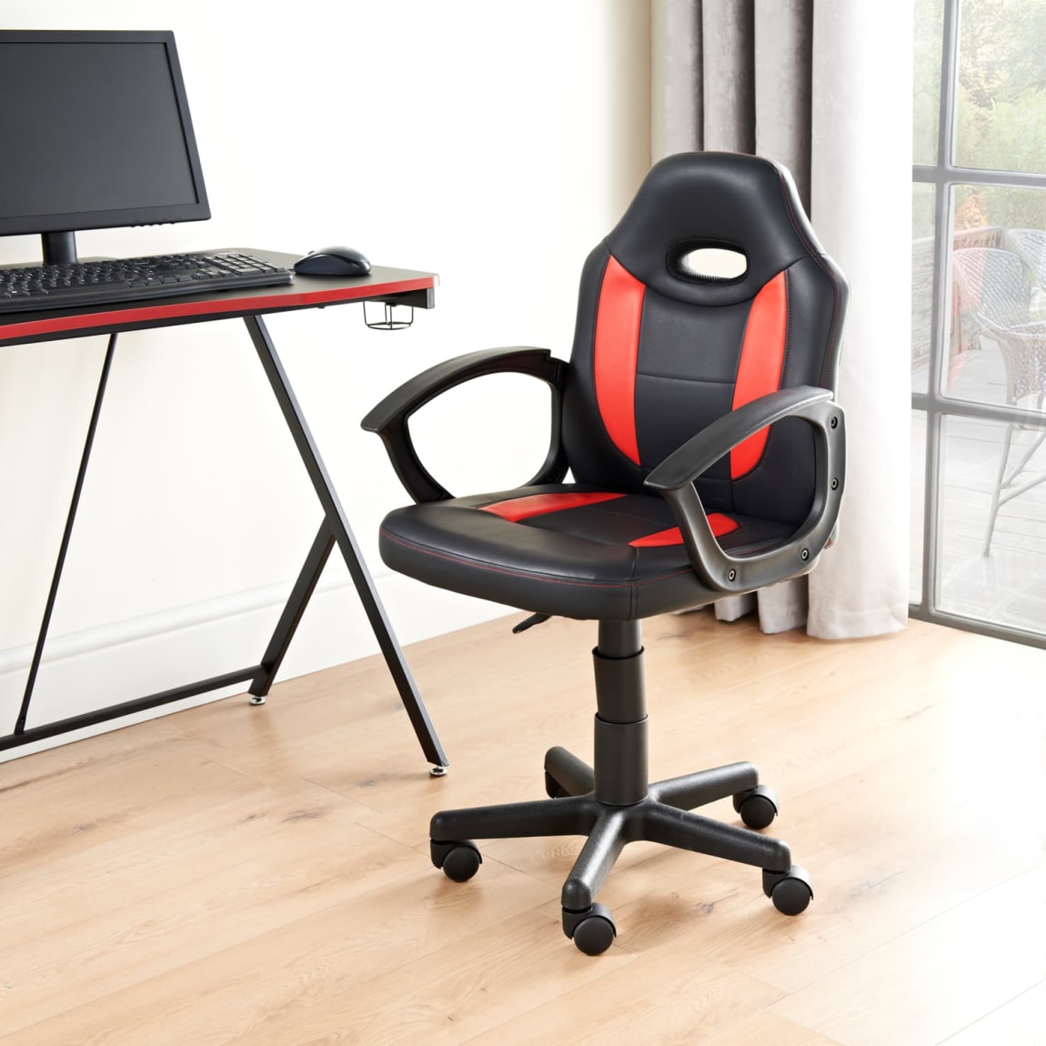 429179-gaming-chair