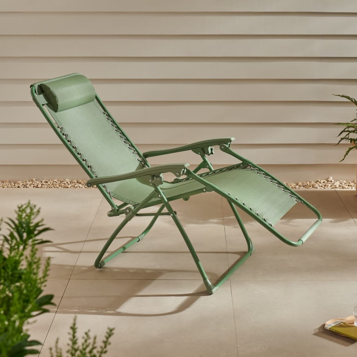 429358-madrid-2-pack-zero-gravity-relaxers