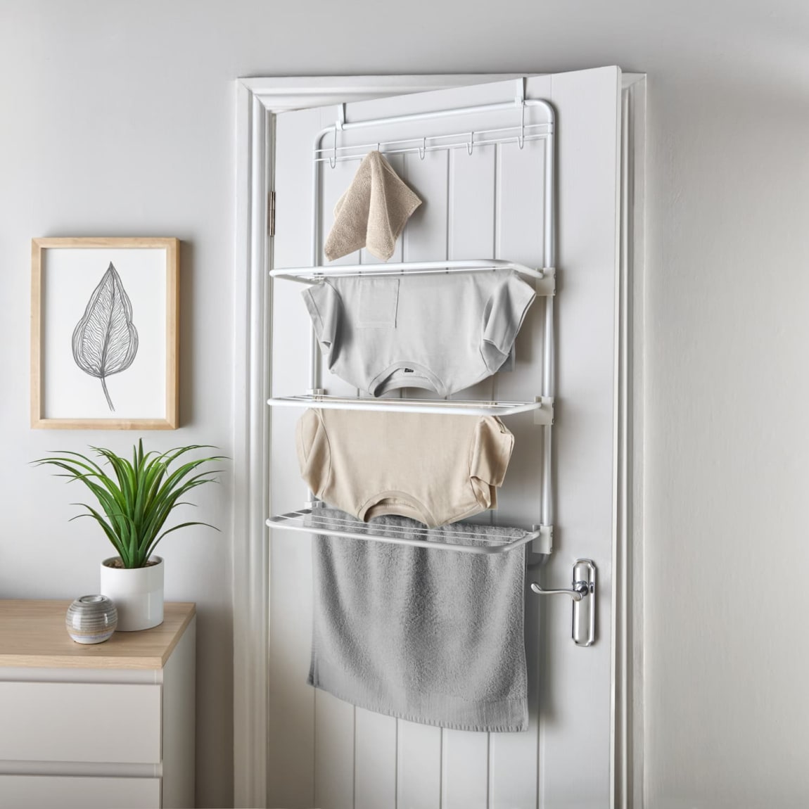 429409-3-tier-over-door-airer-with-hooks