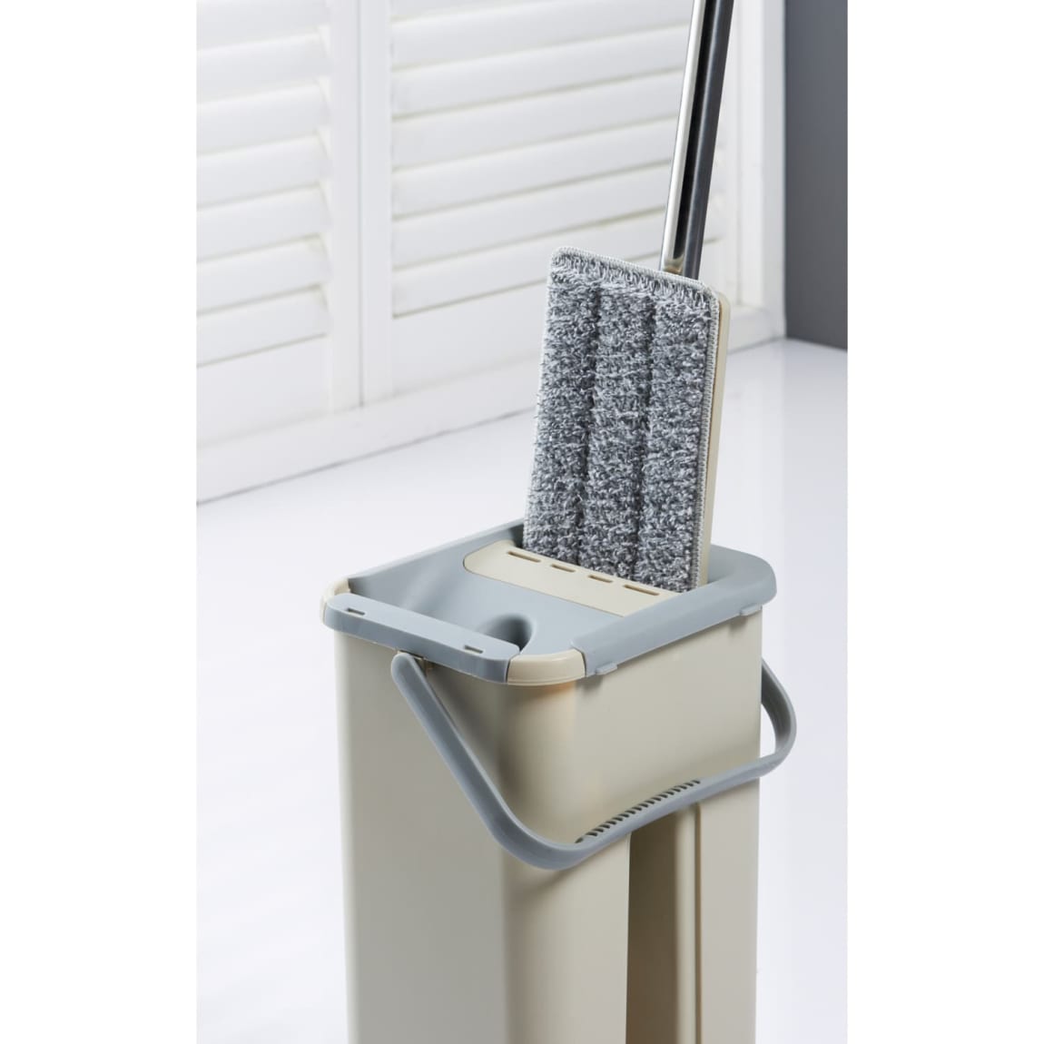 429449-flat-mop-and-bucket-set-3l-2