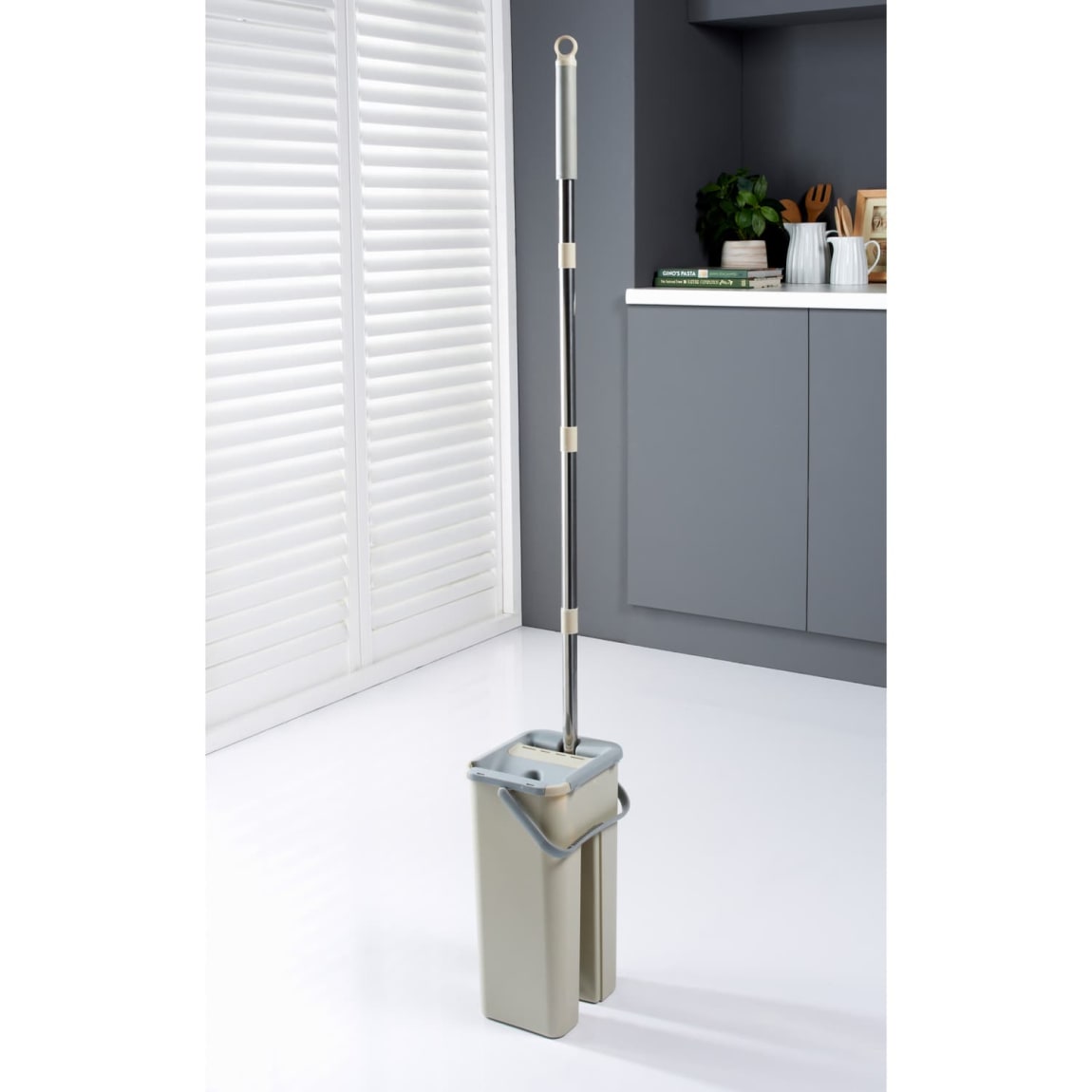 429449-flat-mop-and-bucket-set-3l