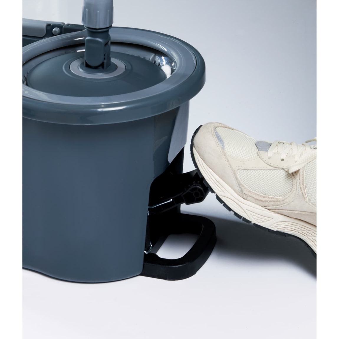 429450-addis-6l-spin-mop-2