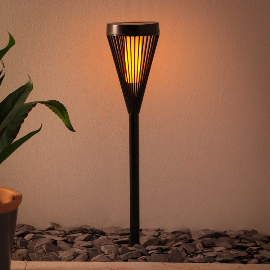 429540-solar-powered-santorini-xl-post-light-black