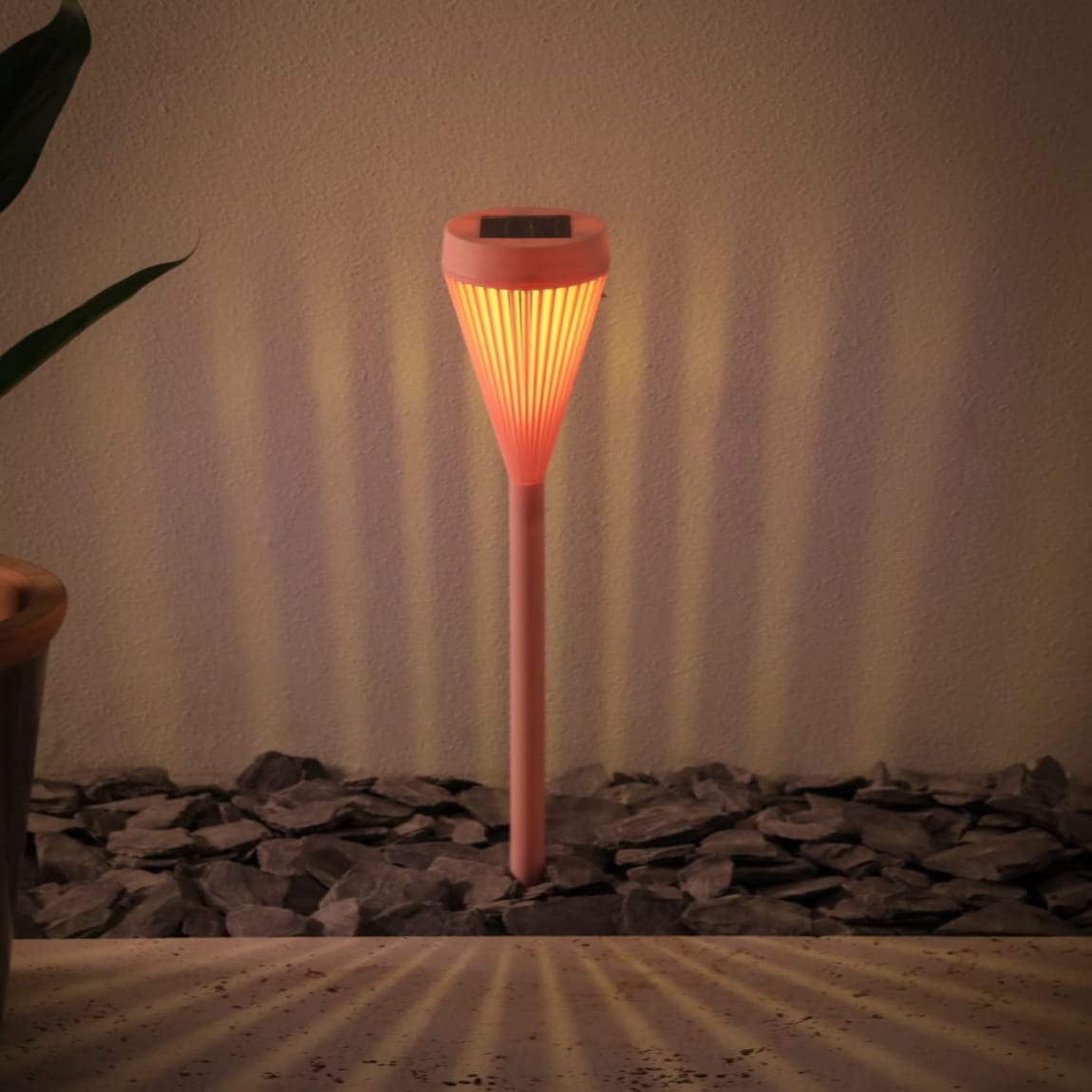 429552-solar-powered-string-post-light-pink