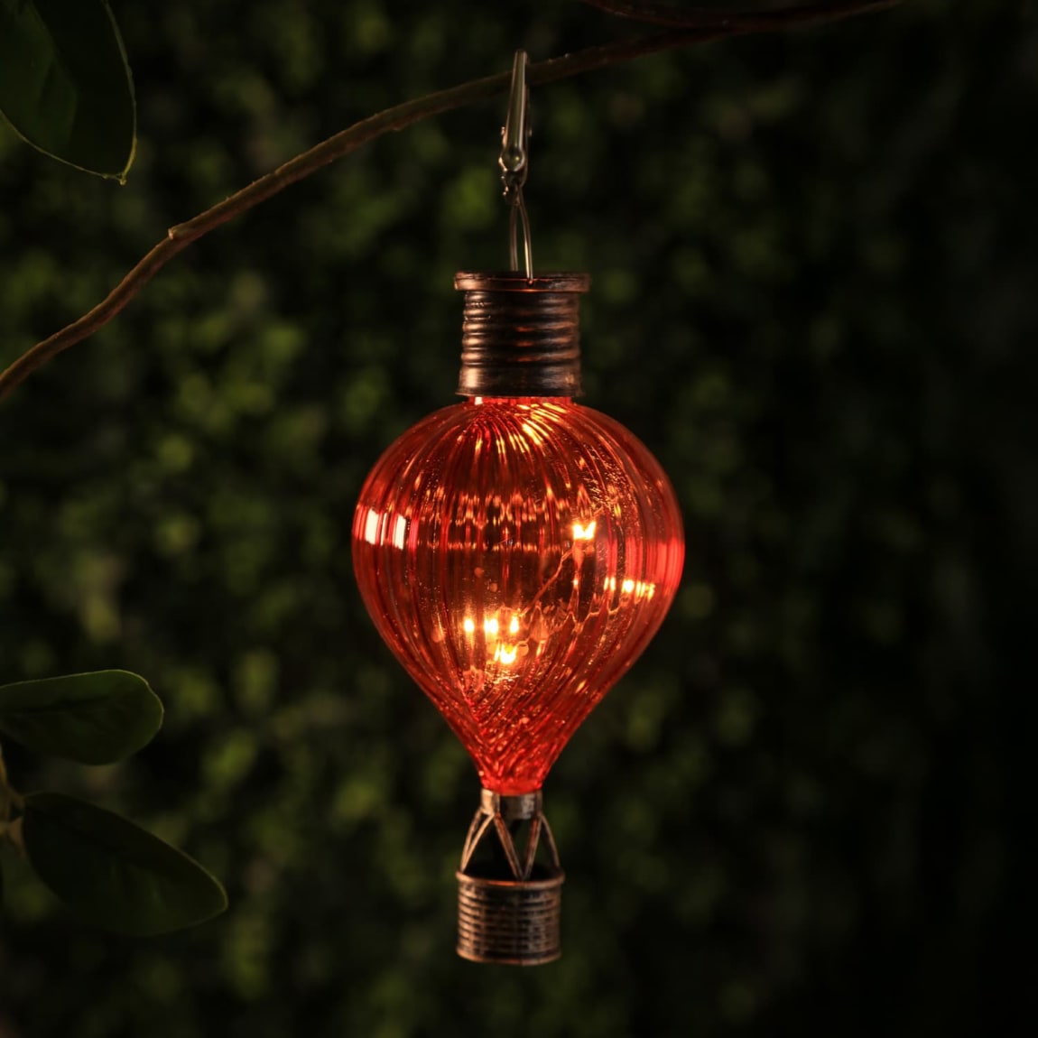 429579-solar-powered-hot-air-balloon-with-clip-red