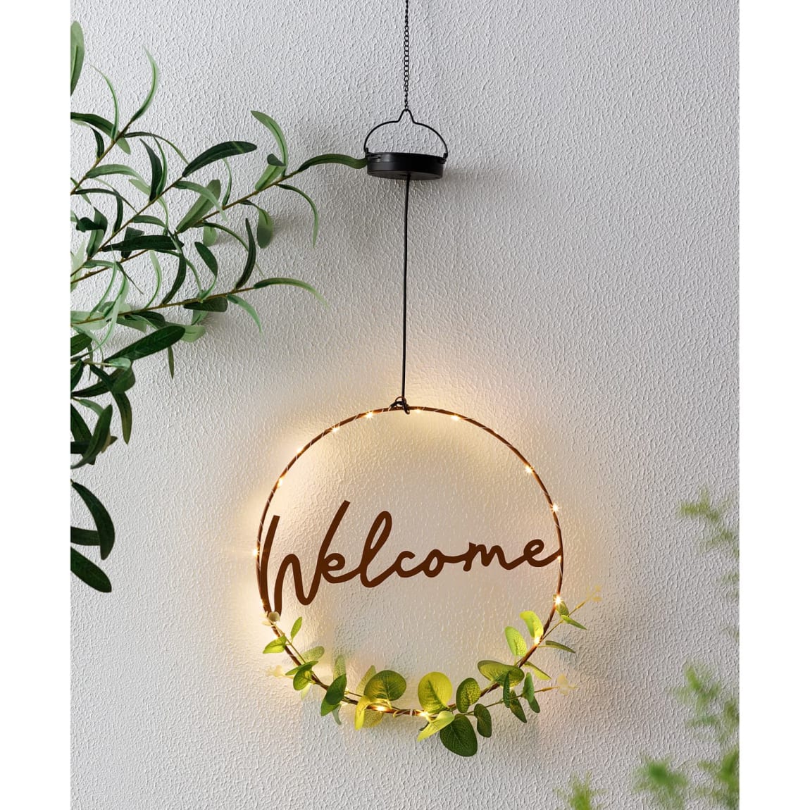 429588-solar-powered-welcome-hanging-hoop