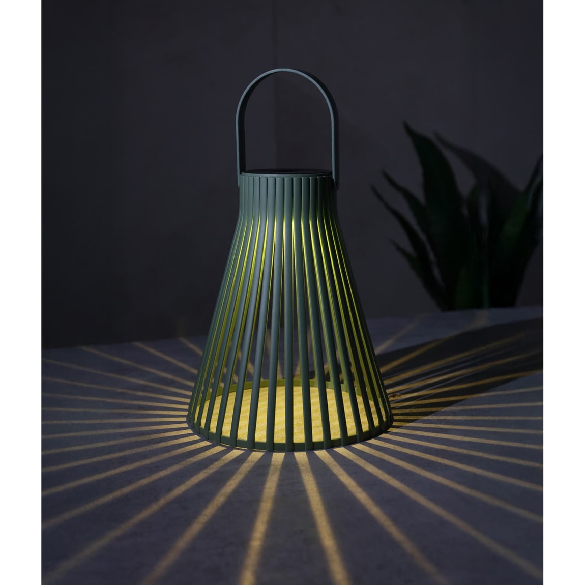 429609-solar-powered-marbella-lantern-green