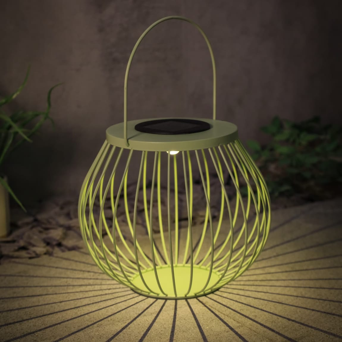 429626-solar-powered-metal-wire-lantern-green
