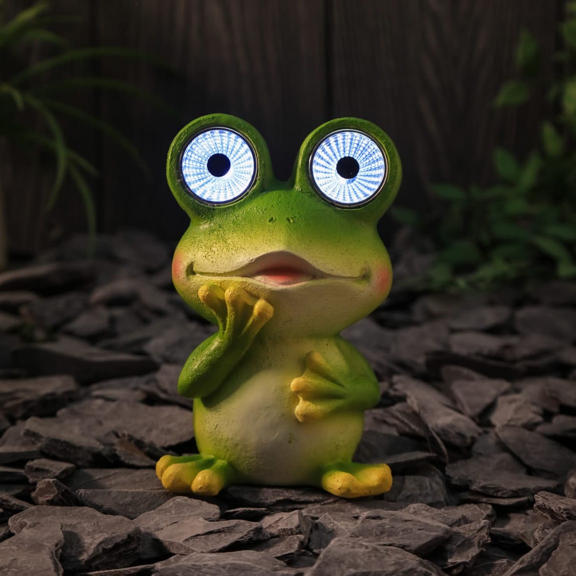 429643-solar-powered-big-eyed-animals