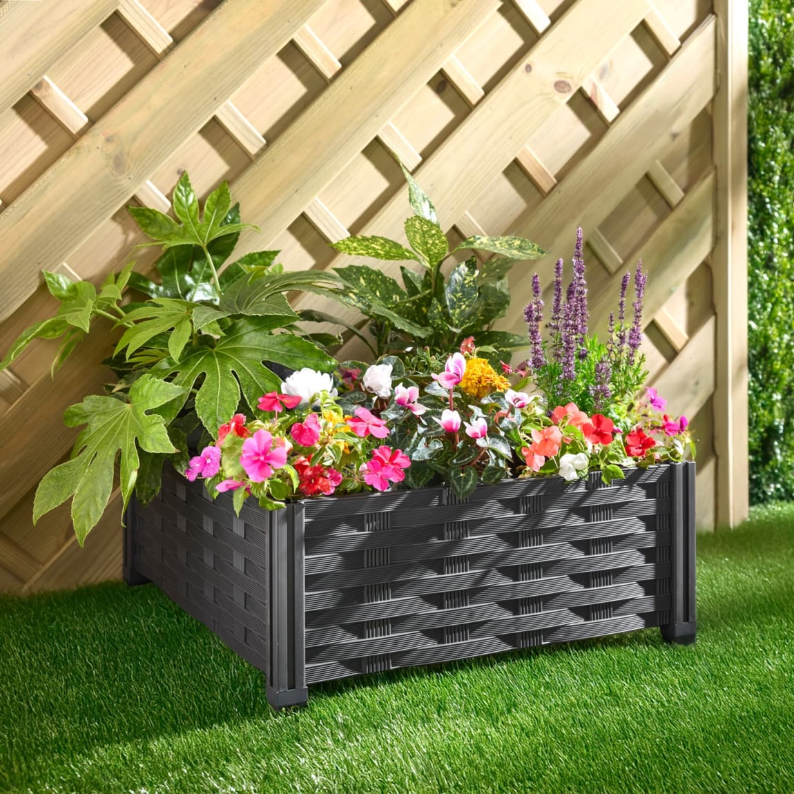 429743-rattan-effect-raised-flower-bed