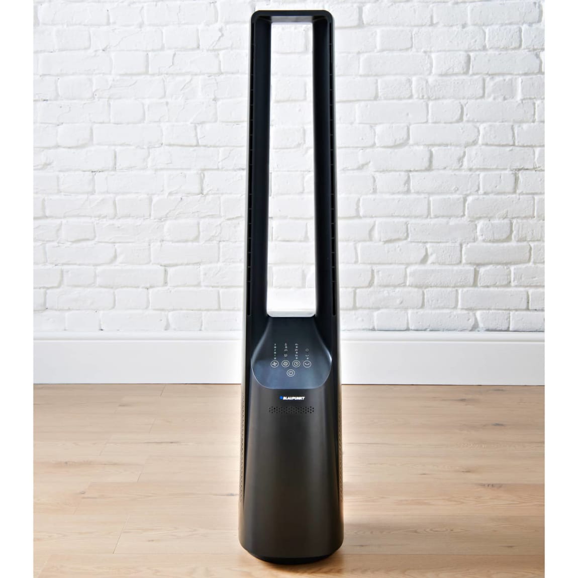 430514-bladeless-tower-fan-2