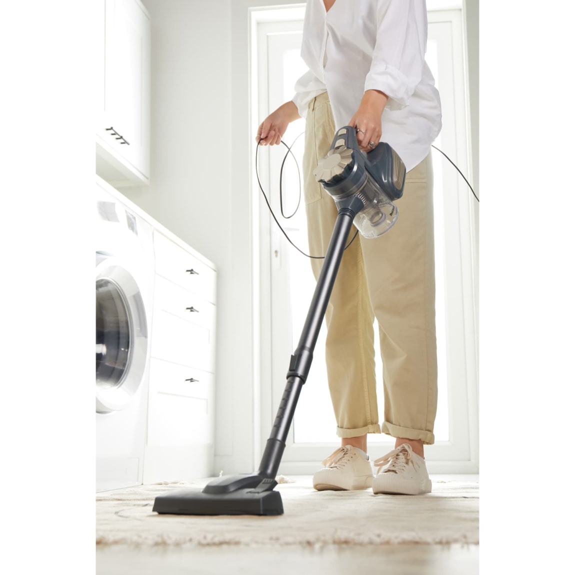 430521-beldray-corded-vac-2