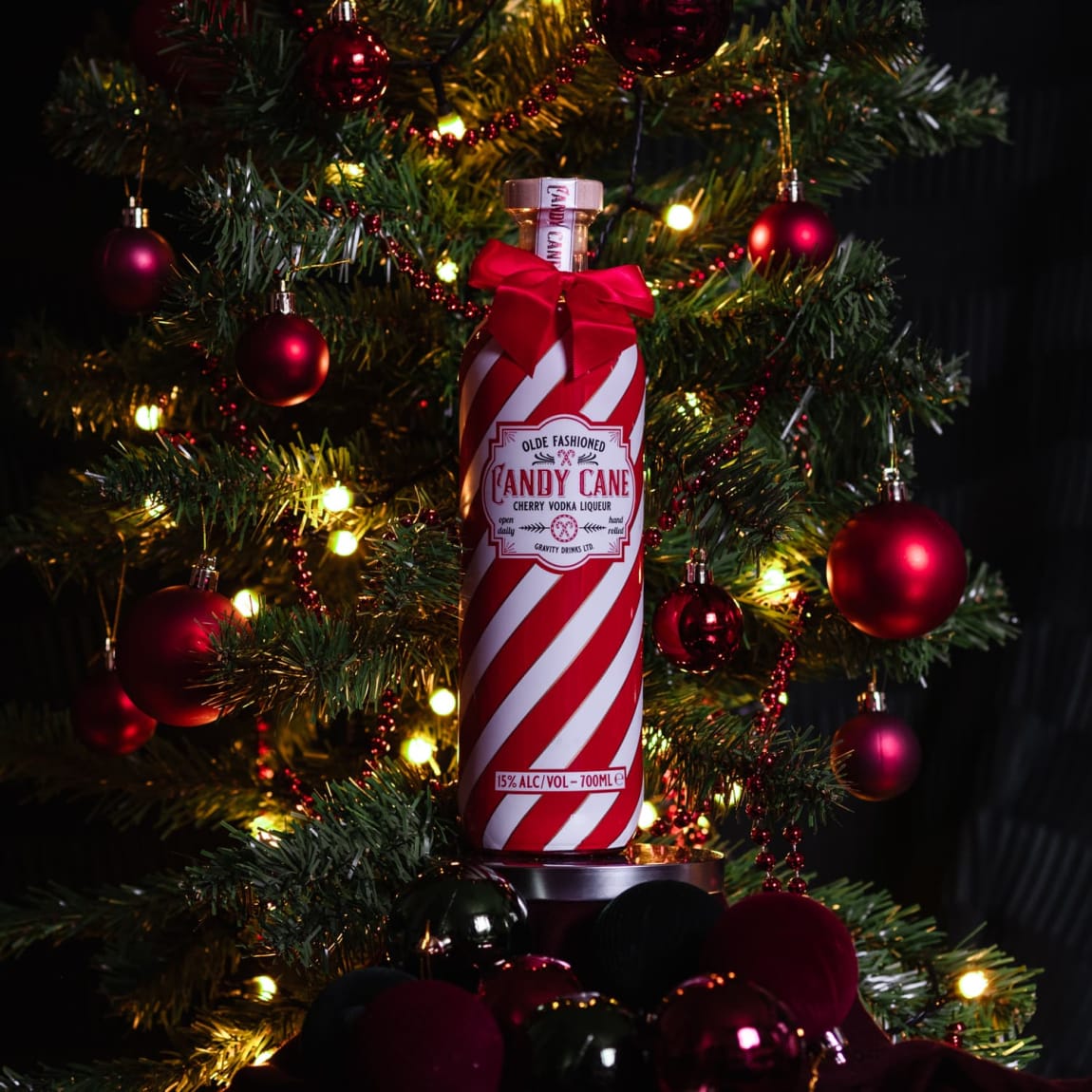 430571-candy-cane-cherry-vodka-liqueur-700ml