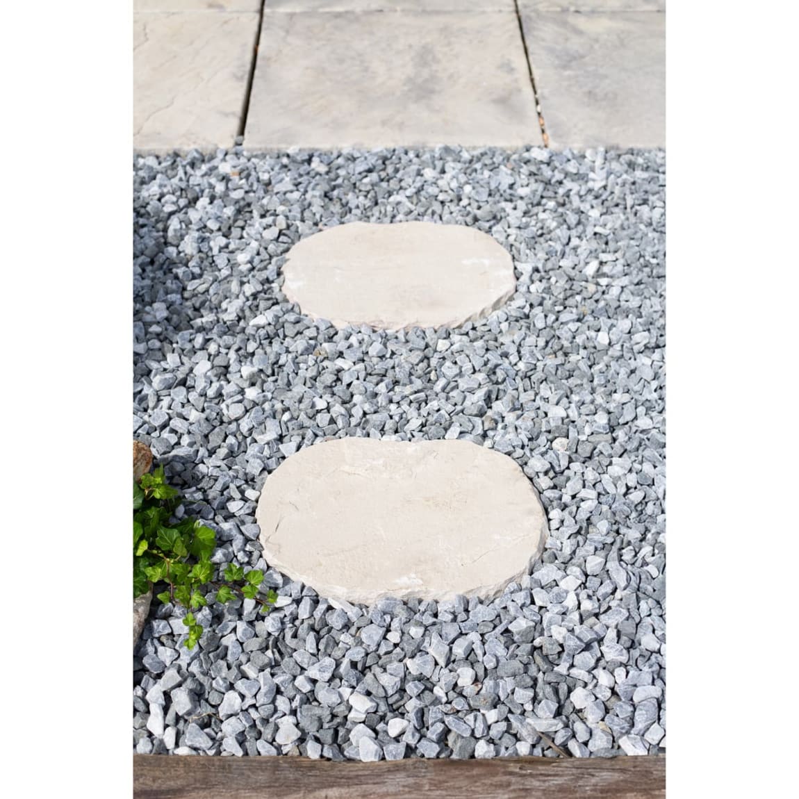 431455-random-stepping-stone-sand-400mm