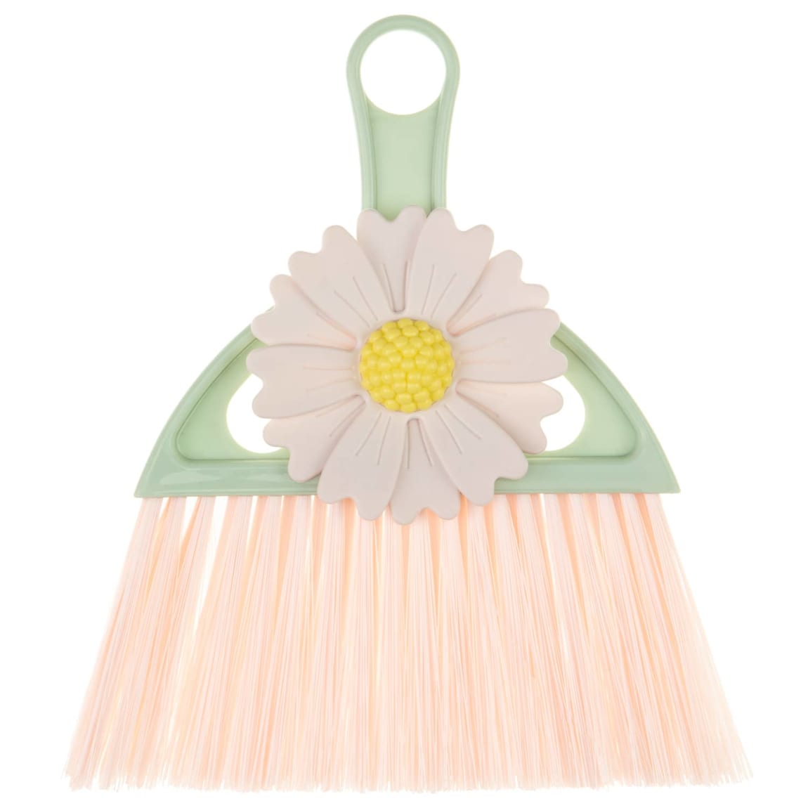 431527-daisy-dustpan-and-brush-3