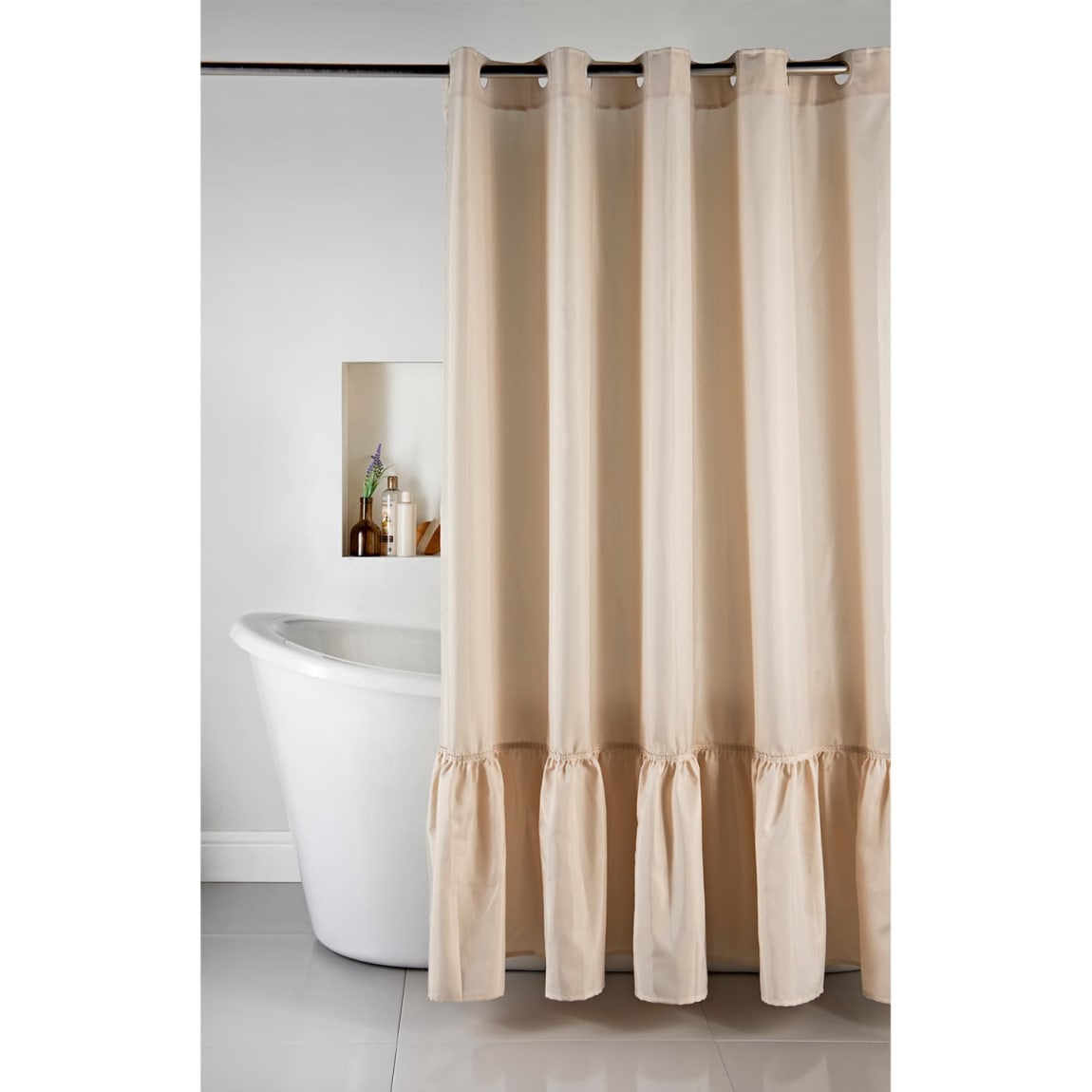 431746-ruffle-edge-shower-curtain