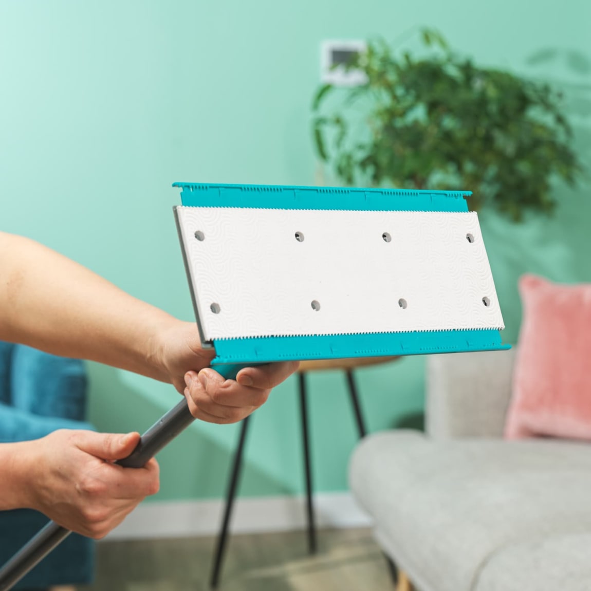 431791-beldray-anti-bac-clip-mop-and-cloth-set